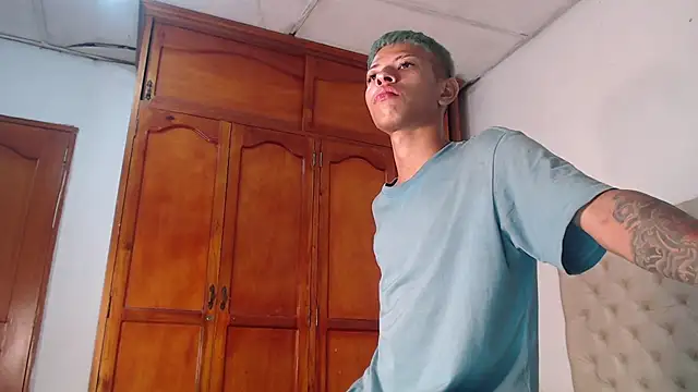 Tessachains_2_ webcam