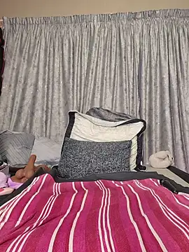 ThickianaRider webcam