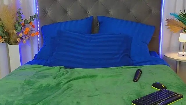 Ariana_Petite webcam