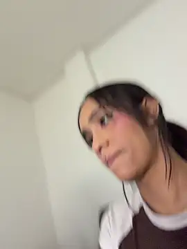 Isabella-Teen webcam