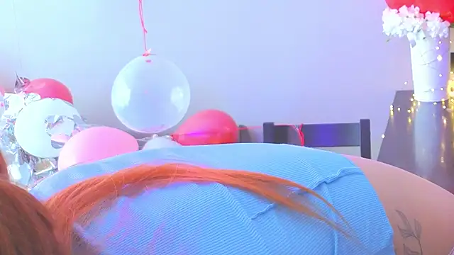 erikabrian - Erikabrian's free webcam