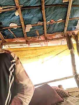 indiandesicouple155 - Indiandesicouple155's free webcam - UK Sex Cams