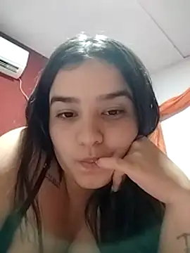 babyhoney18 - Babyhoney18's free webcam - UK Sex Cams