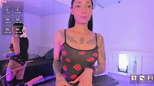 maya1_ webcam