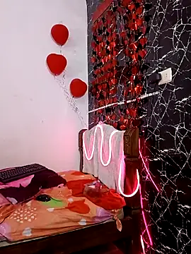 Webcam Model (newveronika)  is live.Free join now!