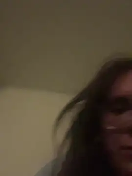 adventuresinsky - Adventuresinsky's free webcam