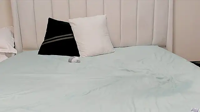 _heavenlysent webcam