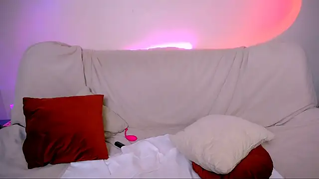 elenamonroe - ElenaMonroe's free webcam - UK Sex Cams