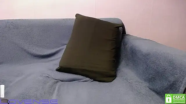 kiabigdiick (Ask my age) - masturb dick  3 min