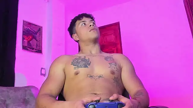 Dominic_Biker__ webcam