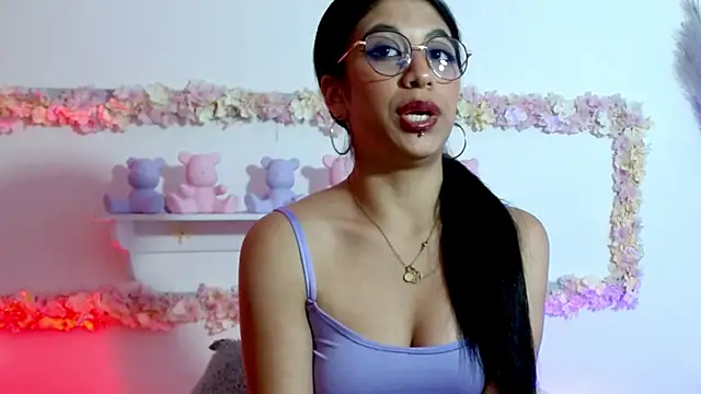 sharlotaustral18 webcam