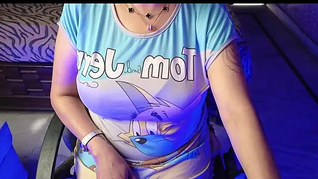 shylagill - ShylaGill's free webcam