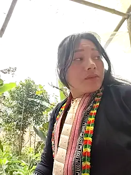 sinhlinh2020 - Sinhlinh2020's free webcam