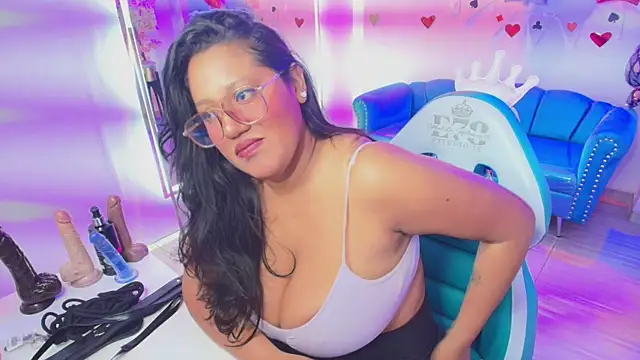 alondra_gomexxx - Alondra_gomexxx's free webcam