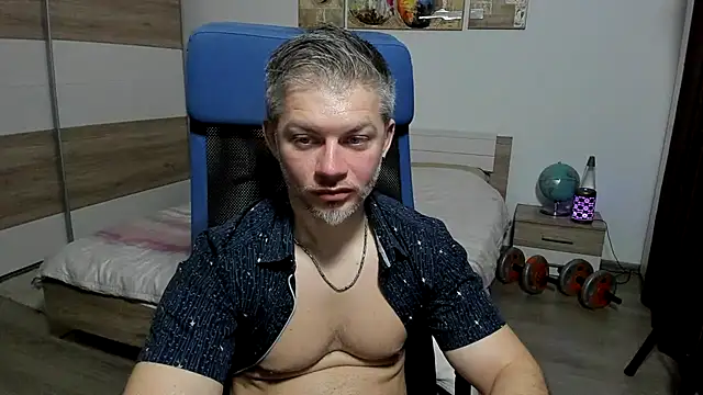 robbyshawz - RobbyShawz's free webcam