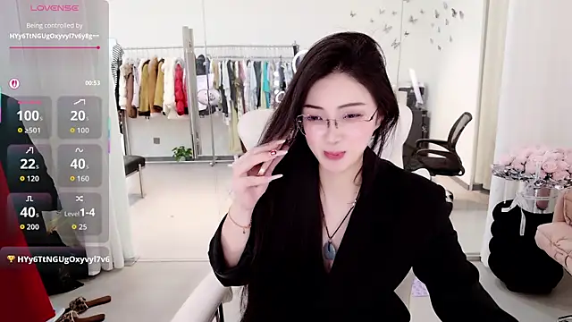 美女yangyang-777在线直播