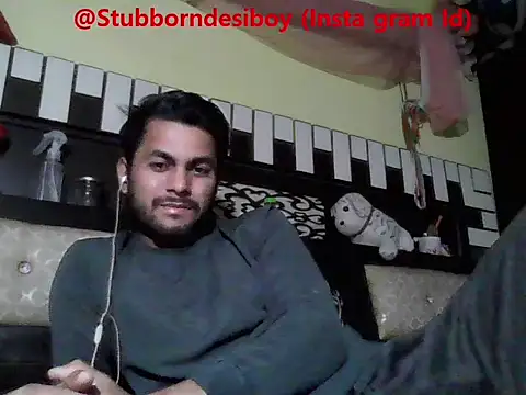 Stubborndesiboy webcam