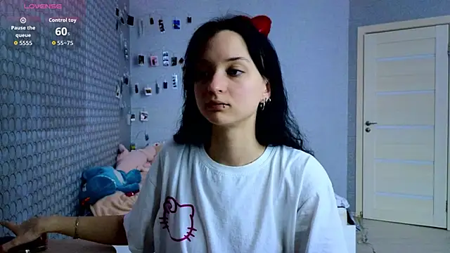 Escaped_Brides webcam