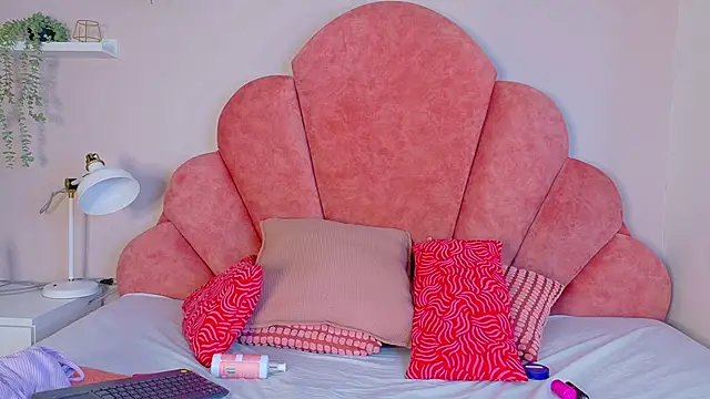 amberstonne__ - AmberStonne__'s free webcam - UK Sex Cams