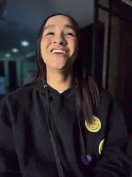 Isabella-Teen webcam