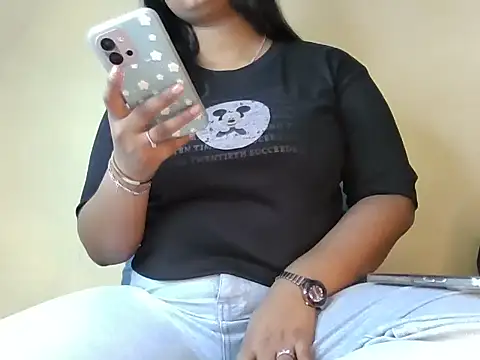 Marathi_khushi1 webcam