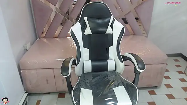 Kendra_rouse_v webcam