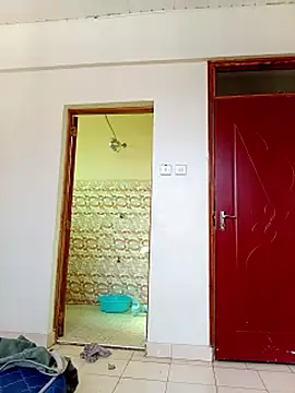 Webcam Model (DaisyHarperr)  is live.Free join now!