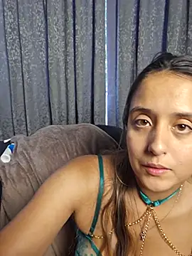 daddys_only_girl webcam