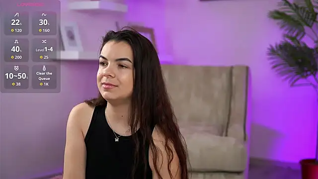 PeachyyFantasy webcam