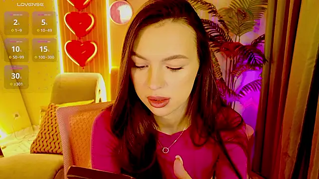 maxincarroll - MaxinCarroll's free webcam - UK Sex Cams