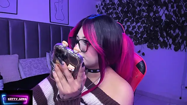 Kitty_Gang webcam