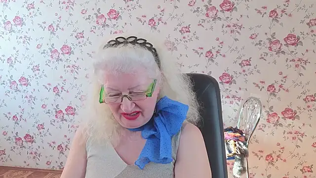 Maya_Mayflower webcam