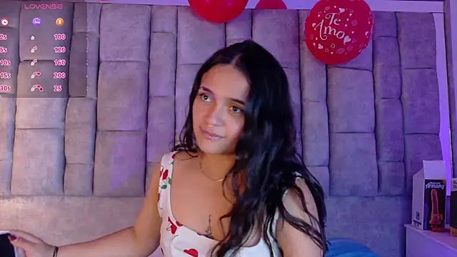 Ayla_Han webcam