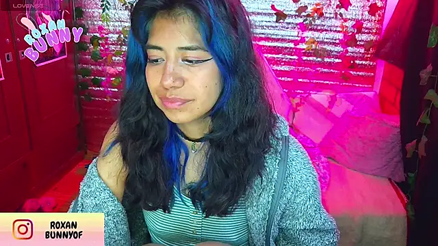 Roxanbunny1 webcam