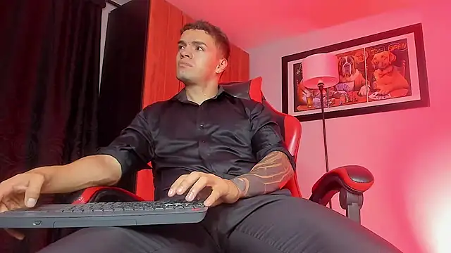 ALPHA_DOMINUS_ webcam