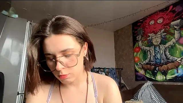 MercedezGarlick webcam