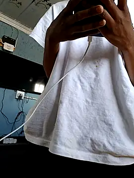 Beverlygurlx6 webcam