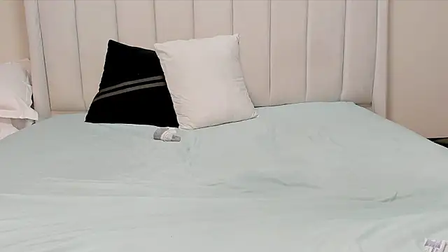 _heavenlysent webcam