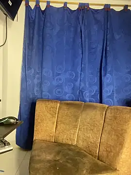 Kriss_Edwards webcam