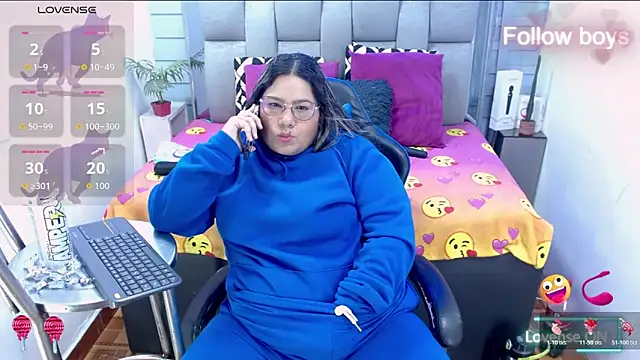 evelin_zaens - Evelin_zaens's free webcam - UK Sex Cams