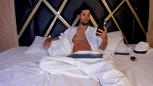 Thiagoferreti webcam