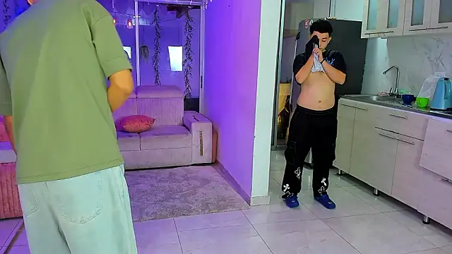 Houseofwarrios webcam