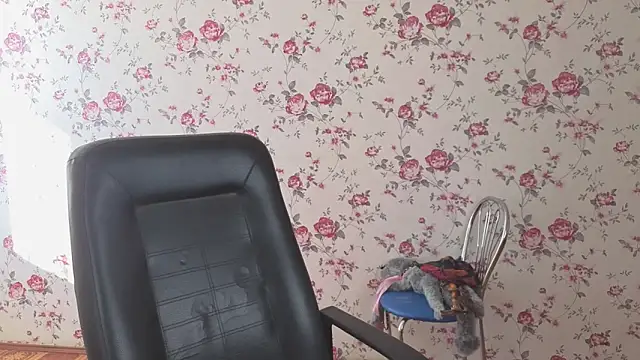 Maya_Mayflower webcam