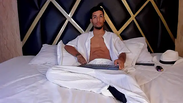 Thiagoferreti webcam