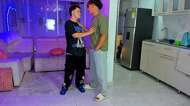 Houseofwarrios webcam