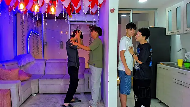 Houseofwarrios webcam