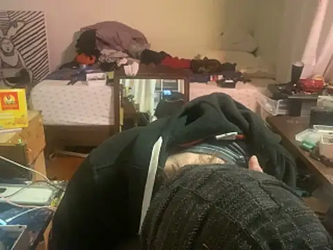 xanderozzz - XanderOzzz's free webcam - UK Sex Cams