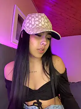 scarlett_pinkk1 webcam