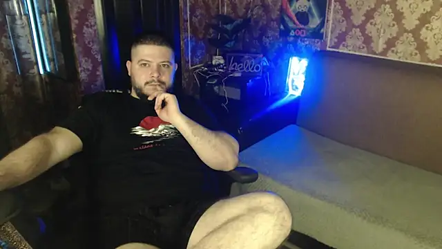 thor_master (M young) - let s have funn check tip menu ;)