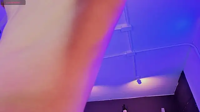 nova_salvatore - Nova_salvatore's free webcam - UK Sex Cams